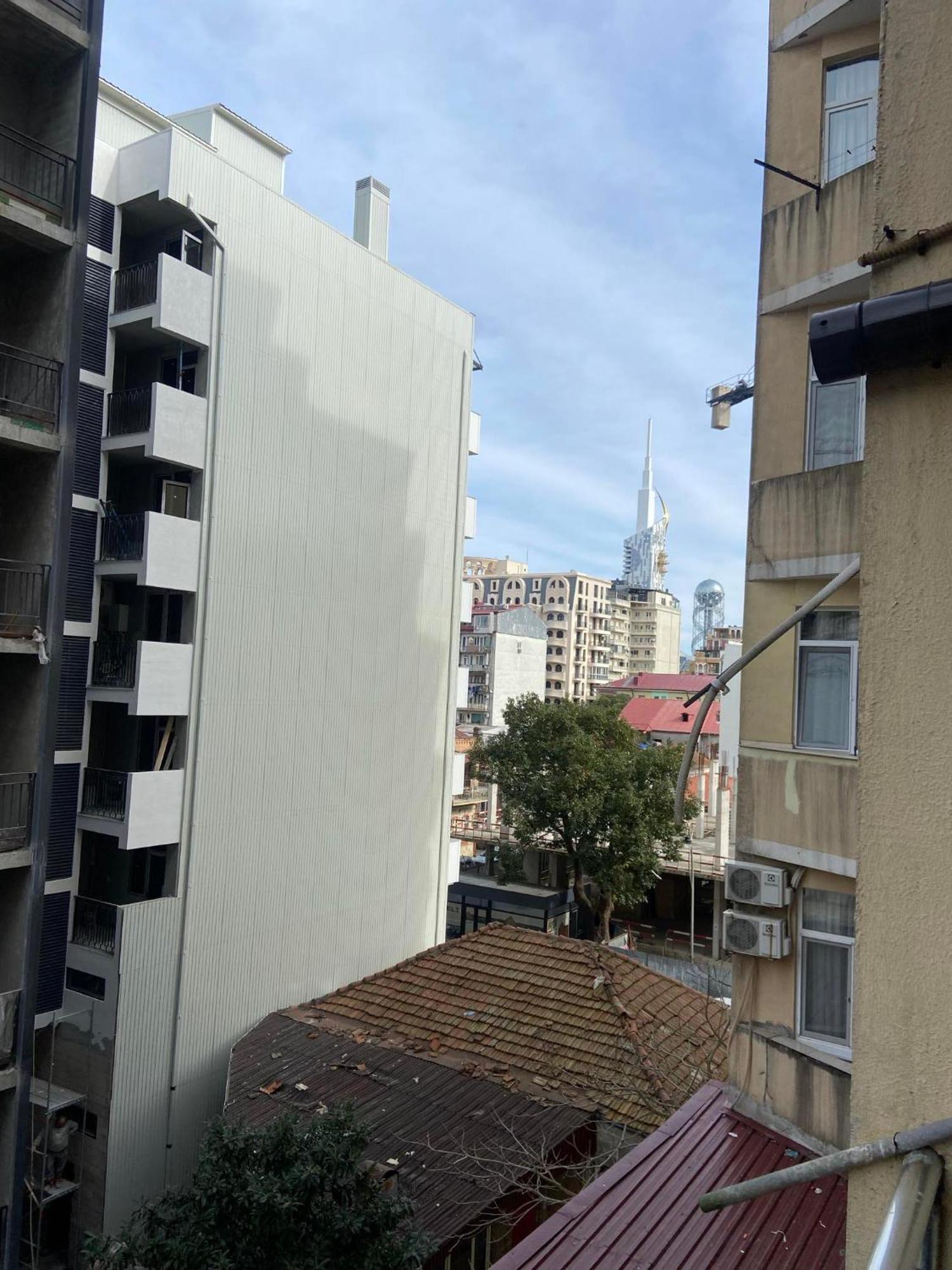 Apartment Vaja Fshavela N16 Batumi Exterior photo