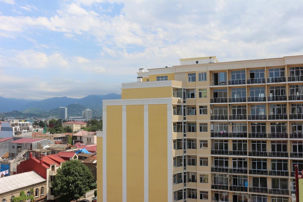 Apartment Vaja Fshavela N16 Batumi Exterior photo